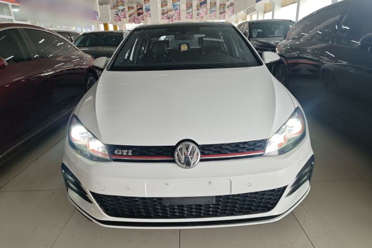 Used Volkswagen Golf GTI 2018 2.0 TSI GTI