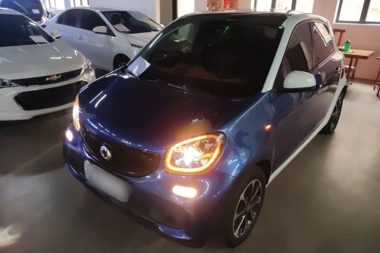 Used smart forfour 2016 1.0L 52 kW Passion Edition