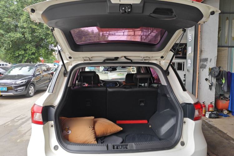 Used GAC Trumpchi GS4 2016 235T G-DCT Elite Edition Trunk