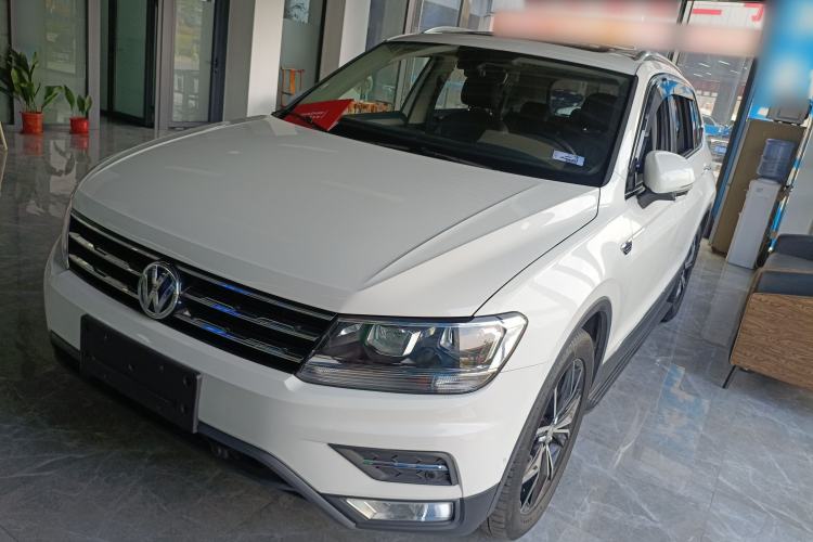 Used Volkswagen Tiguan L 2020 330TSI Automatic Two-Wheel Drive Smart Luxury Edition China VI Standard