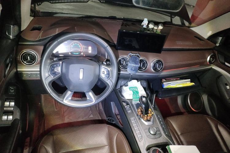 Used Wey VV6 2020 2.0T Two-Wheel Drive Smart Enjoyment+