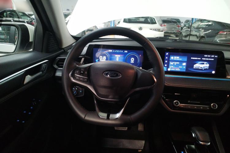 Used Ford Escort 2021 1.5L Automatic Diamond Edition
