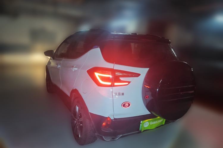 Used BYD Yuan New Energy 2018 EV360 Smart Connected Cool Model