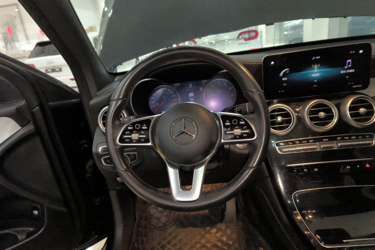 Used Mercedes-Benz GLC 2021 GLC 260 L 4MATIC Dynamic Edition