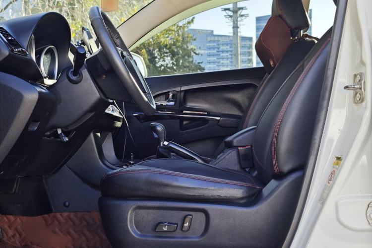 Used Land X5 2014 2.0T Automatic Innovation Edition
