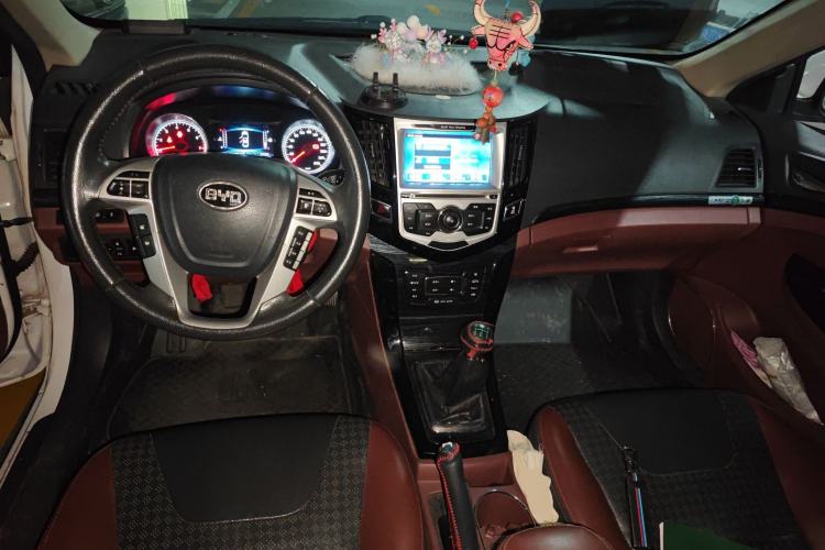 Used BYD Surui 2015 1.5L Manual Luxury Model
