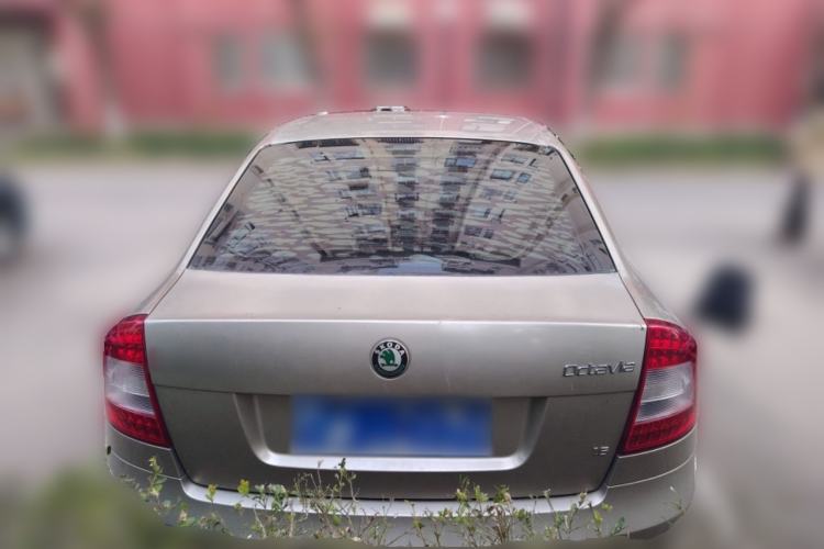 Used Skoda Octavia 2012 1.6L Manual Yijie Edition Rear