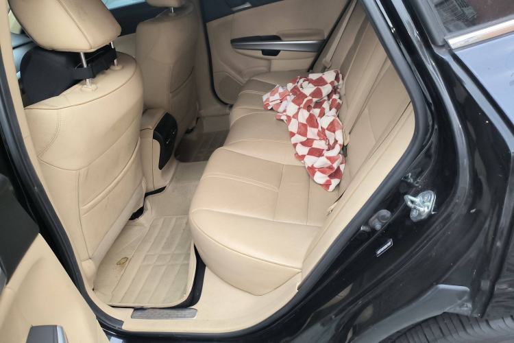 Used Honda Crosstour 2012 2.4L Luxury Edition