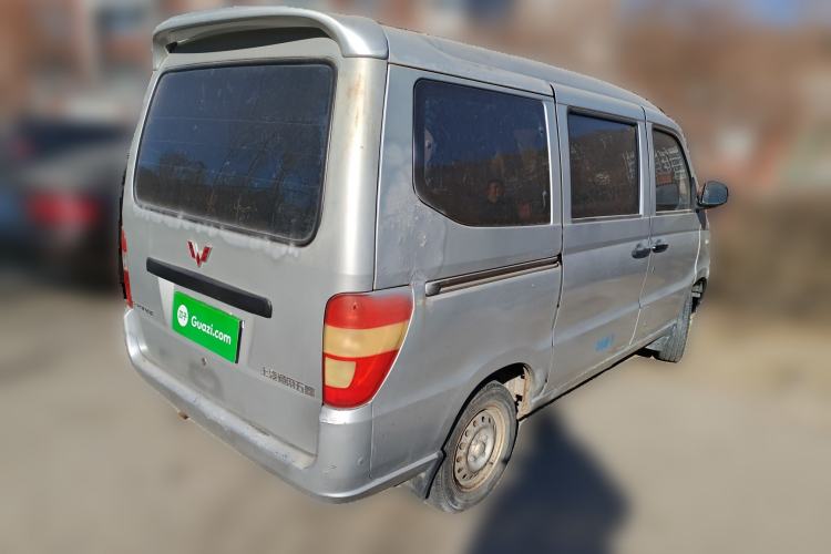 Used Wuling Zhiguang 2010 1.0L New Version Practical Edition with Short Body