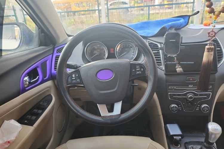 Used Bestune B50 2013 1.6L manual luxury version
