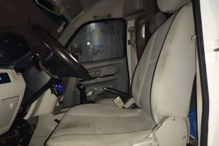 Used Jinbei Hiace X30 2019 1.5L Van Comfort Model China VI SWC15M