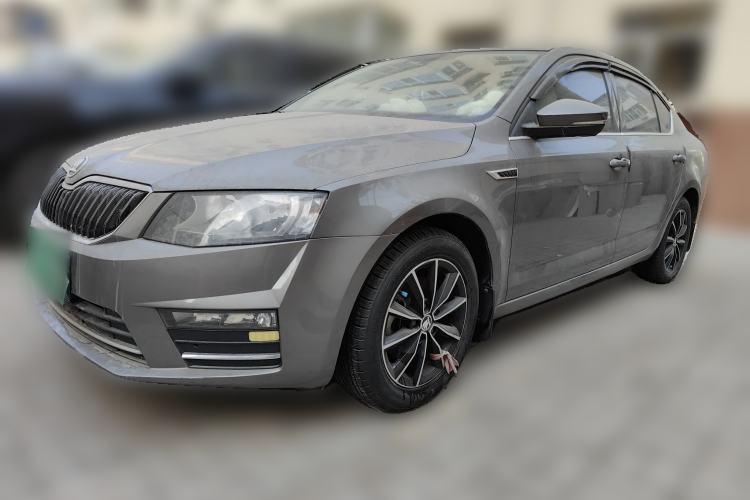 Used Skoda Octavia 2017 1.6L Manual Smart Drive Edition