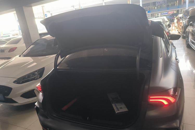 Used GAC Trumpchi EMPOW 2023 400T Automatic R MAX Trunk