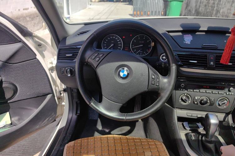 Used BMW X1 2012 sDrive18i Fashion Model