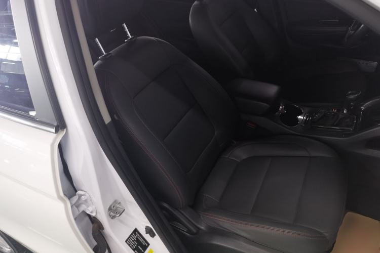 Used Changan CS75 2017 Shangkui Edition 1.5T Automatic Fengxiang Model