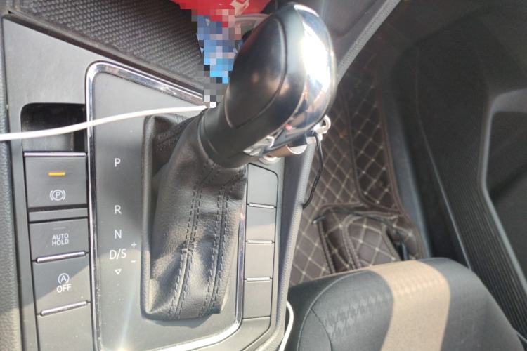 Used Volkswagen Bora 2019 Revised Version 1.5L Automatic Fashionable Style China VI Gear Lever