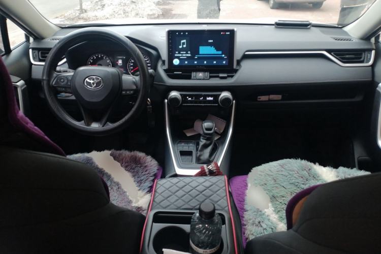 Used Toyota Wildlander 2022 2.0L CVT Two-Wheel Drive Leading Edition