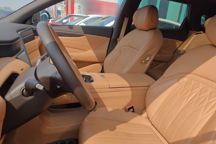 Used Dongfeng Aeolus L8 2025 Model 185KM Dream Edition Left Front Seat