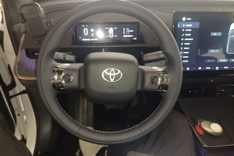 Used Toyota BZ 3X 2025 520 Pro+ Steering Wheel