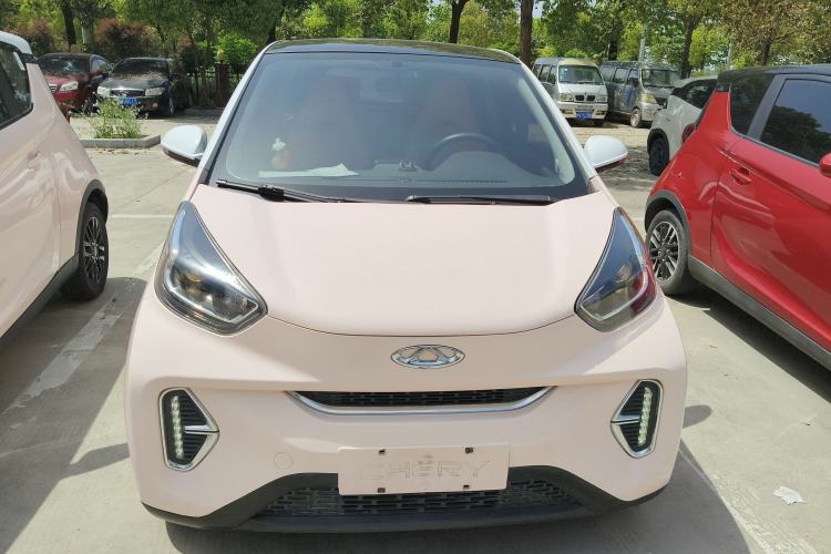 Used Chery QQ Little Ant 2022 Revised Version Sweet Pink Edition Half-Sugar Version Lithium Iron Phosphate 30.7 kWh 30 kW 301 km Front