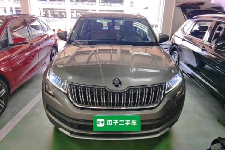 Used Skoda Kodiaq 2019 Facelifted TSI330 5-Seater Two-Wheel-Drive Luxury Enjoyment Edition China VI Standard
