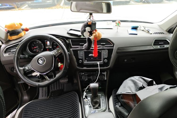 Used Volkswagen Tiguan L 2017 330TSI Automatic Two-Wheel Drive Comfort Edition