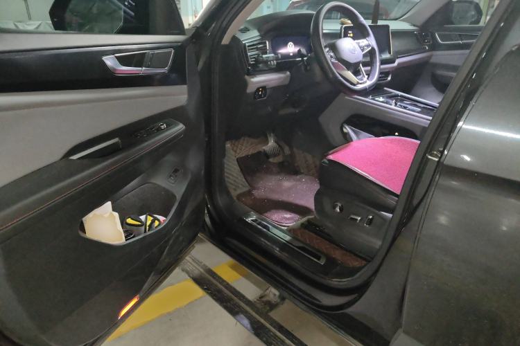 Used Volkswagen Teramont X 2022 330TSI Two-Wheel-Drive Luxury Edition