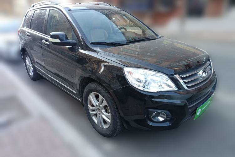 Used Haval H6 2011 Green Silence 2.0T Manual Two-Wheel Drive Urban Model
