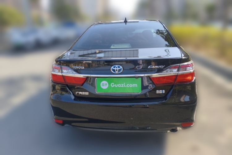 Used Toyota Camry 2016 Dual-Engine 2.5 HG 10th Anniversary Deluxe Navigation Edition