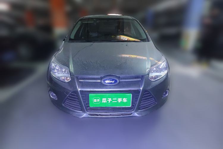 Used Ford Focus 2012 Sedan 1.6L Automatic Fashion Edition

