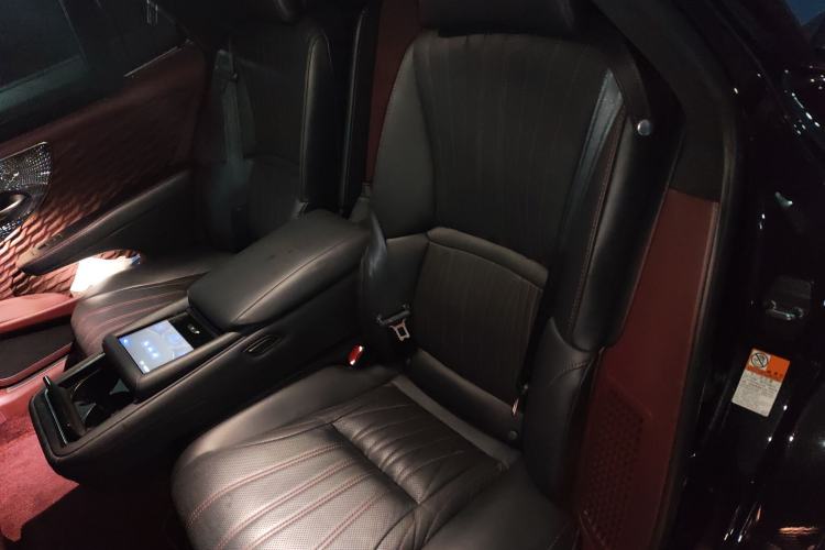 Used Lexus LS 2021 500h Executive Edition Left Rear Seat