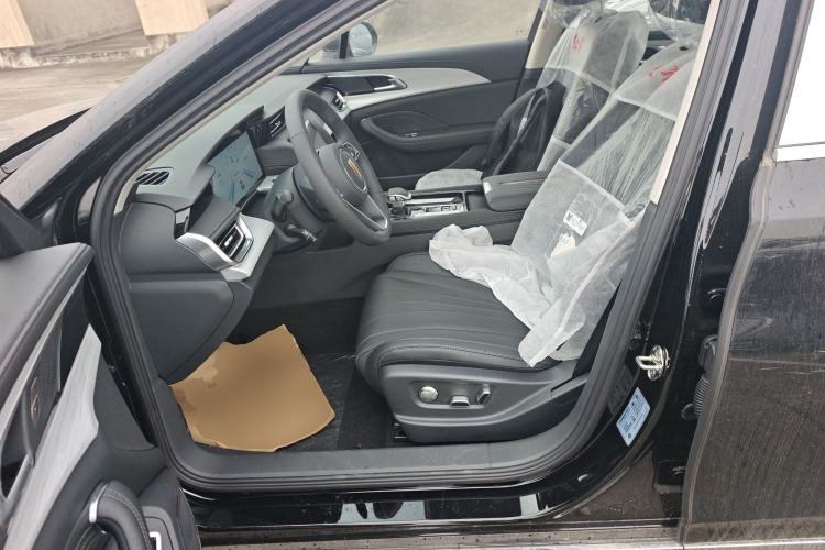 Used Hongqi H5 PHEV 2025 170 Super Hybrid Version Left Front Seat