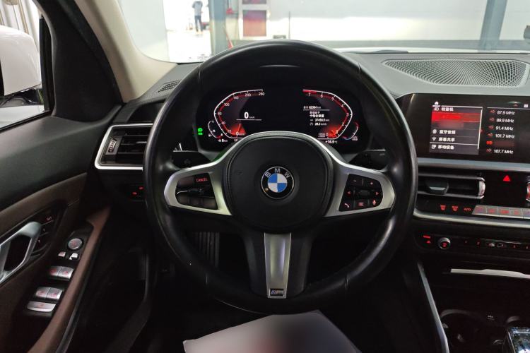 Used BMW 3 Series 2022 320Li M Sport Package Steering Wheel