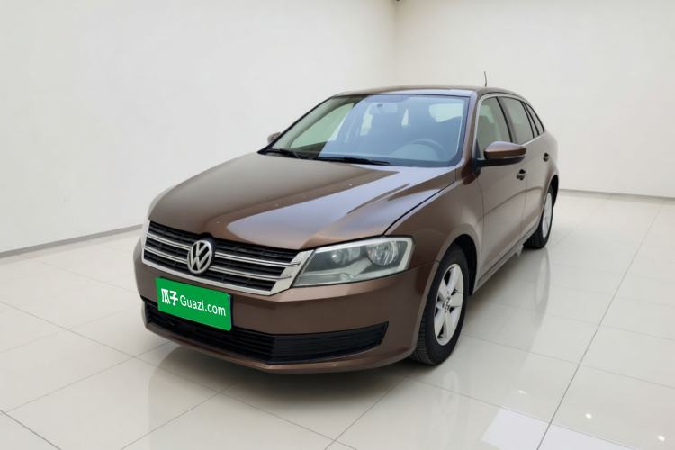 Used Volkswagen Gran Lavida 2013 1.6L Automatic Fashion Model