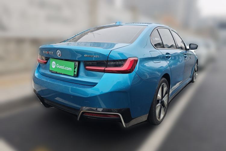 Used BMW i3 2023 eDrive 40 L Midnight Sports Package
