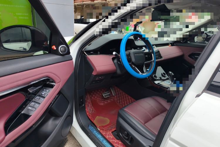 Used Land Rover Range Evoque 2022 Aurora L 249 PS R-Dynamic Luxury Edition Driver Seat