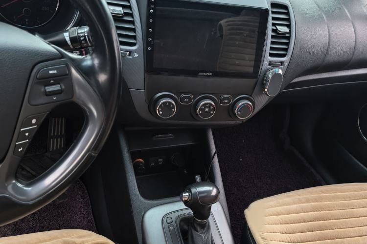 Used Kia K3 2015 1.6L Automatic GLS