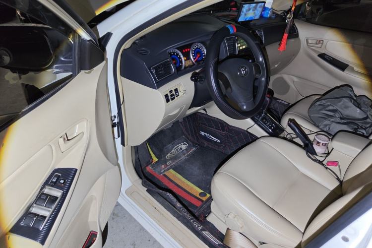 Used Toyota Corolla EX 2013 1.6L Automatic Luxury Edition