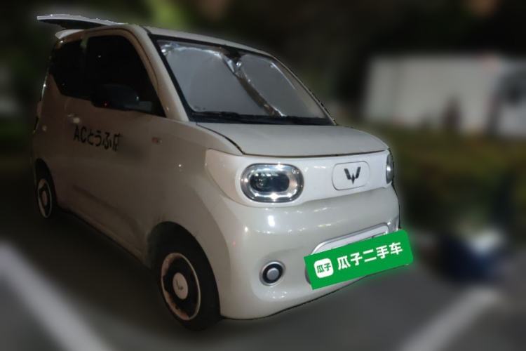 Used Wuling Hongguang MINIEV 2024 3rd Generation 215km Youth Edition Front Right 45 Deg