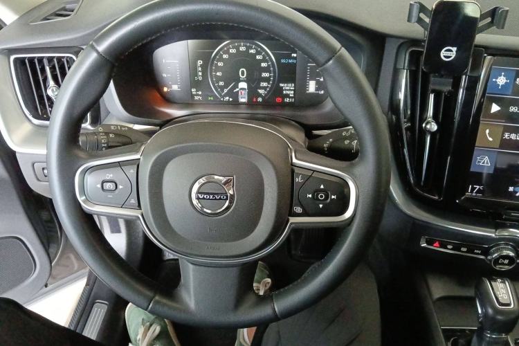 Used Volvo XC60 2018 T5 4x4 Zhiyi Edition
