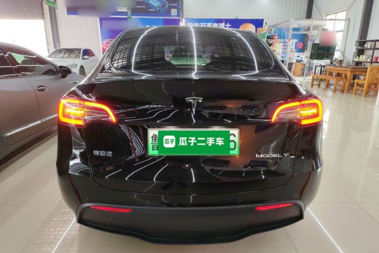 Used Tesla Model Y 2021 Standard Range Rear-Wheel Drive Version