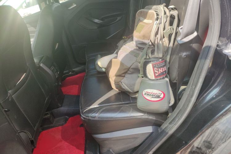 Used Ford Kuga 2015 1.5L GTDi Four-Wheel-Drive Elite Model Left Rear Seat