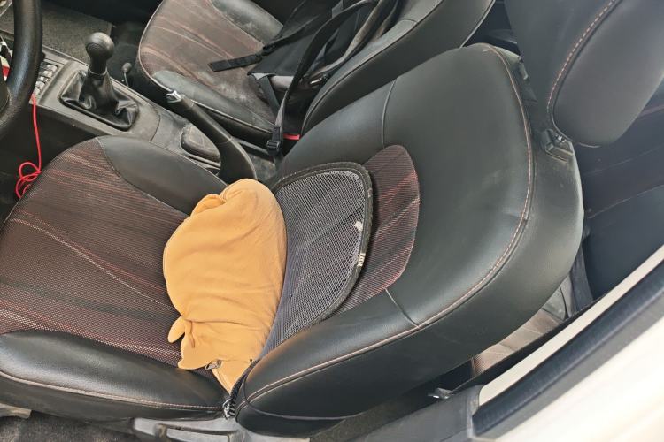 Used Chevrolet Sail 2013 Sedan 1.4L Manual - Youyi Happiness Edition