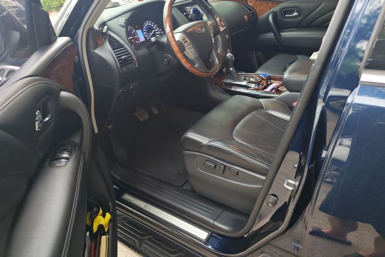 Used Infiniti QX80 2016 5.6L 4WD Driver Seat