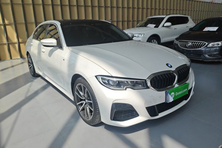 Used BMW 3 Series 2021 325Li M Sport Package Front Right 45 Deg