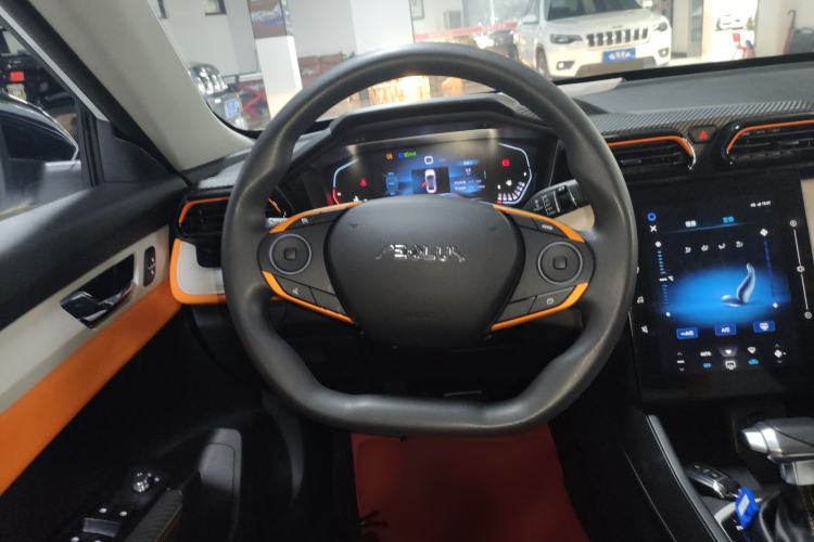 Used Dongfeng Aeolus Yixuan 2023 Mach Edition 1.5L Automatic Chasing Wind Version Steering Wheel