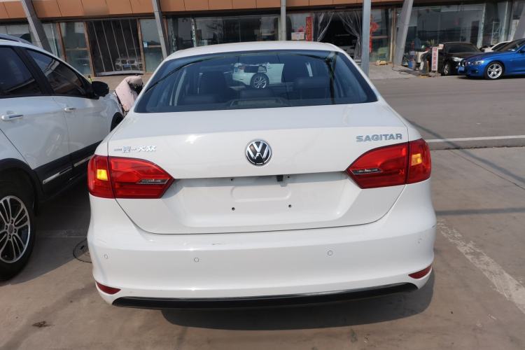 Used Volkswagen Sagitar 2014 Revised Version 1.6L Automatic Comfort Edition