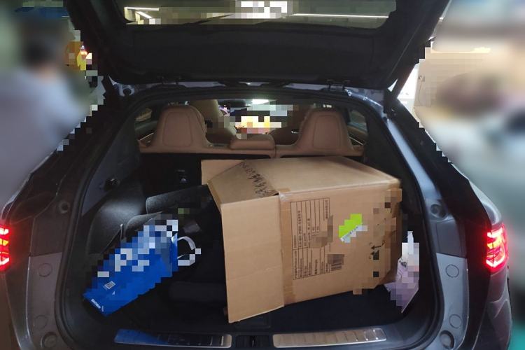 Used Hima Luxeed R7 2024 All-Electric 667 km Max
