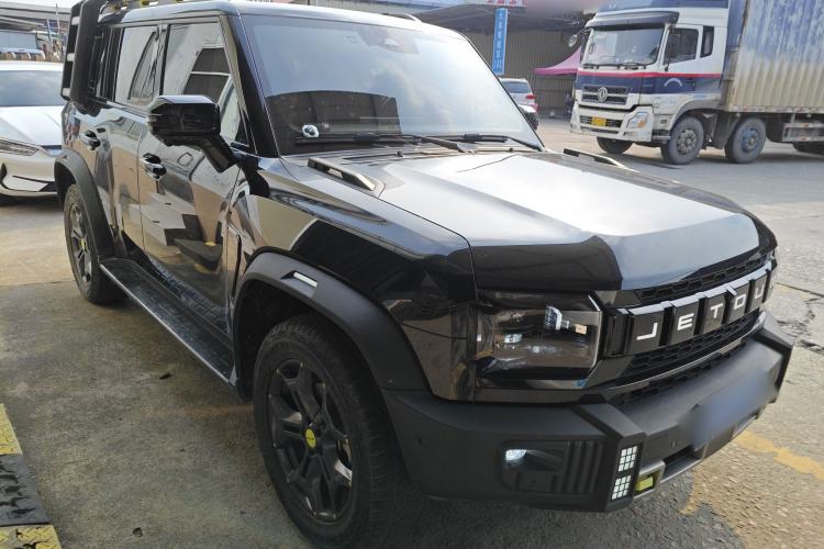 Used JETOUR Traveler 2023 2.0T All-Wheel Drive CrossPRO+
