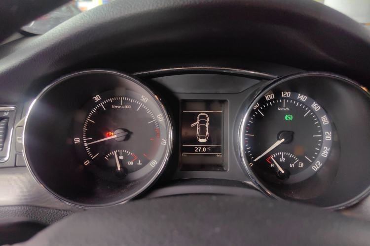 Used Skoda Superb 2013 1.8TSI Automatic Yashi Edition Instrument Cluster